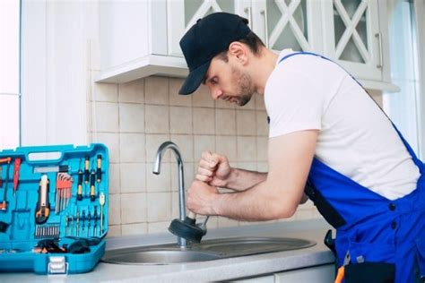 廚房水管塞住|水管堵塞怎麼辦！！！「民宿小經驗＋水電工偷吃步」。